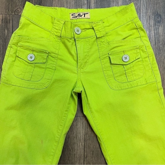 Women’s Bright Green Relax Fit Bell Bottoms Pants With Back Pockets Size EUR 42 - Picture 2 of 12